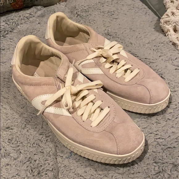 tretorn shoes for men